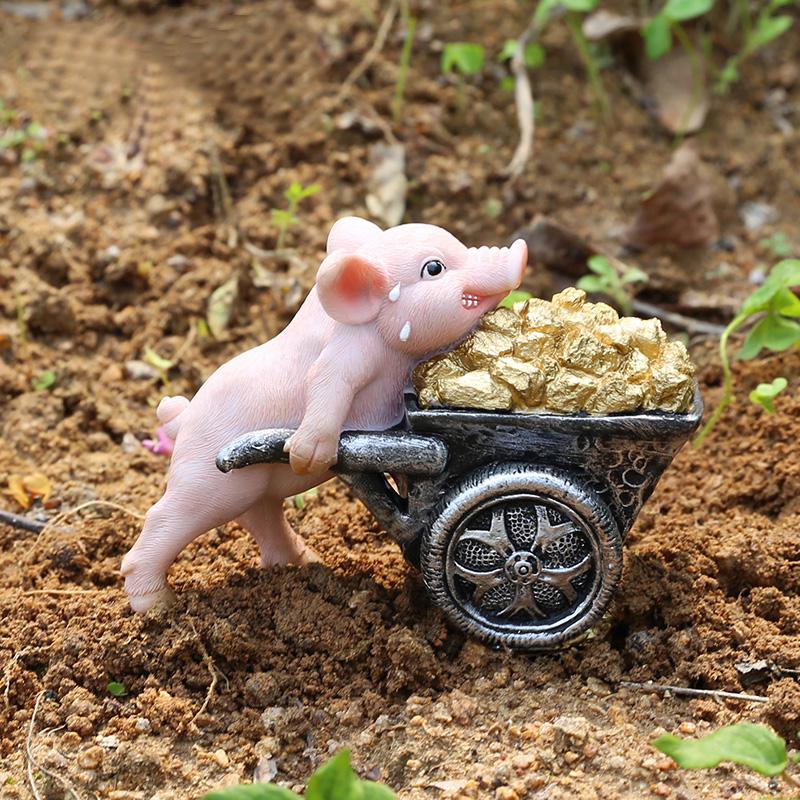 Animal Garden Statue, Cute Pig Funny Outdoor Sculpture, Resin Lawn Ornaments Decor, Indoor OutdoorFigurines For Garden Lawn