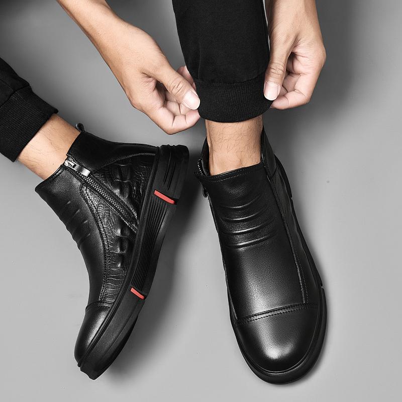 Men Boots High Quality Men Winter Snow Boots Genuine Leather Mens Slip on Low Top Motorcycle Boots 2025 Men Business Ankle Boots