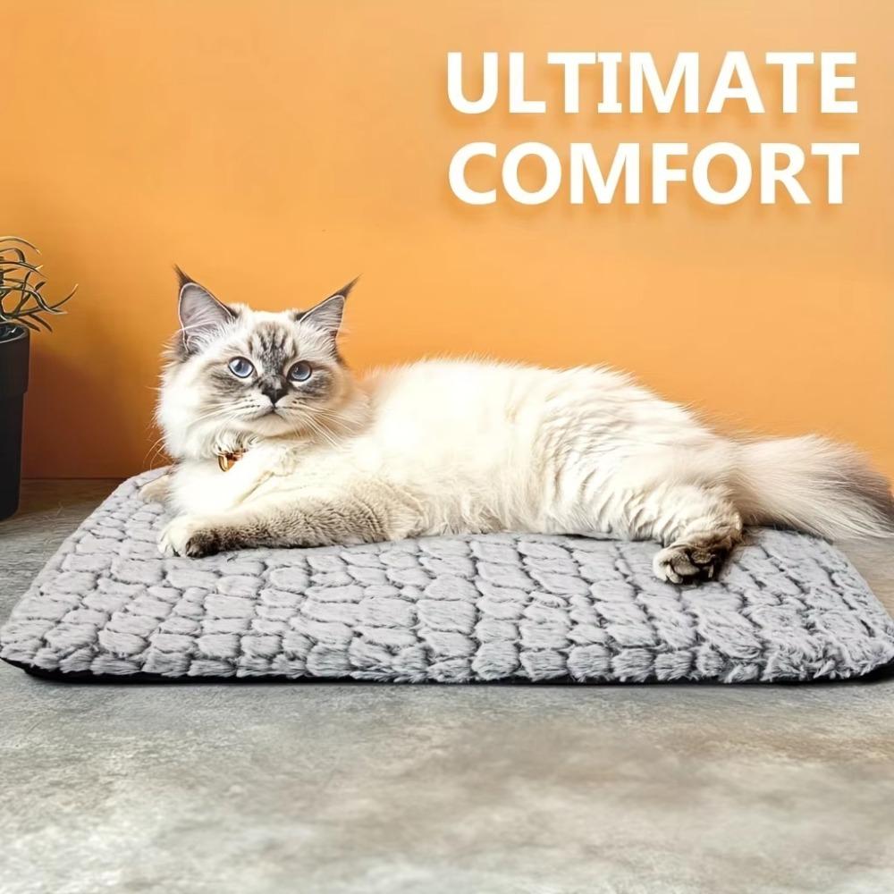 Non-Slip Self Heating Pet Pad Washable Winter Thermal Blanket Pet Heating Pad for Indoor Outdoor