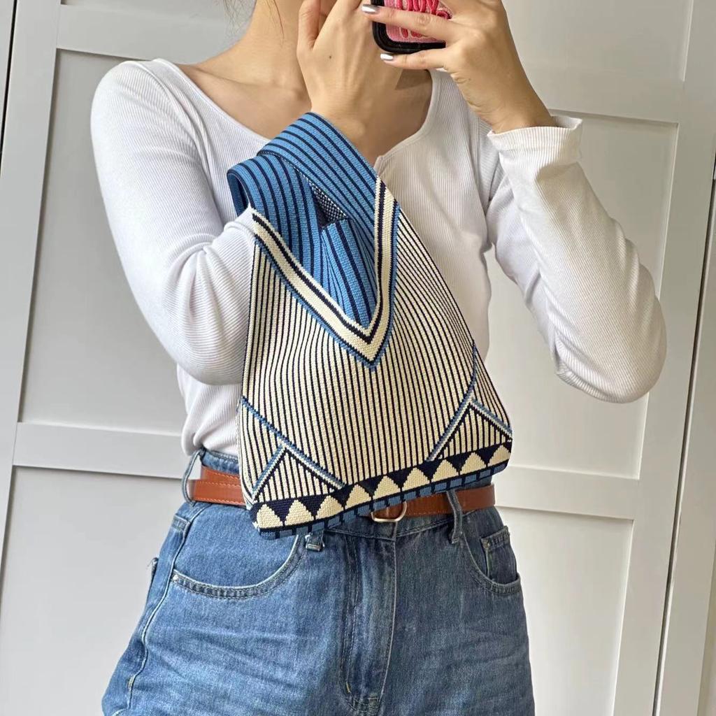 New girl knitted bag handbag shoulder bag tote bag fashion style trend personality leisure bag