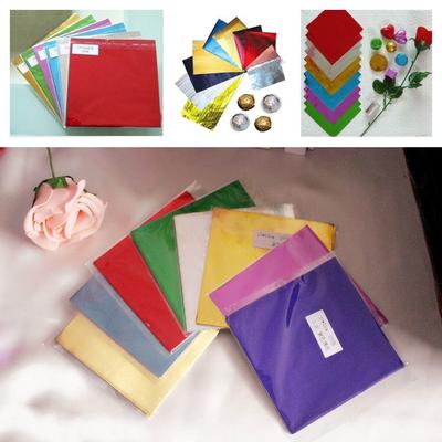 100 sztuk / partia 8 cm x 8 cm DIY Puszka na żywność Wielokolorowe Opakowanie na wypieki Czekoladę Papier Folia Aluminiowa