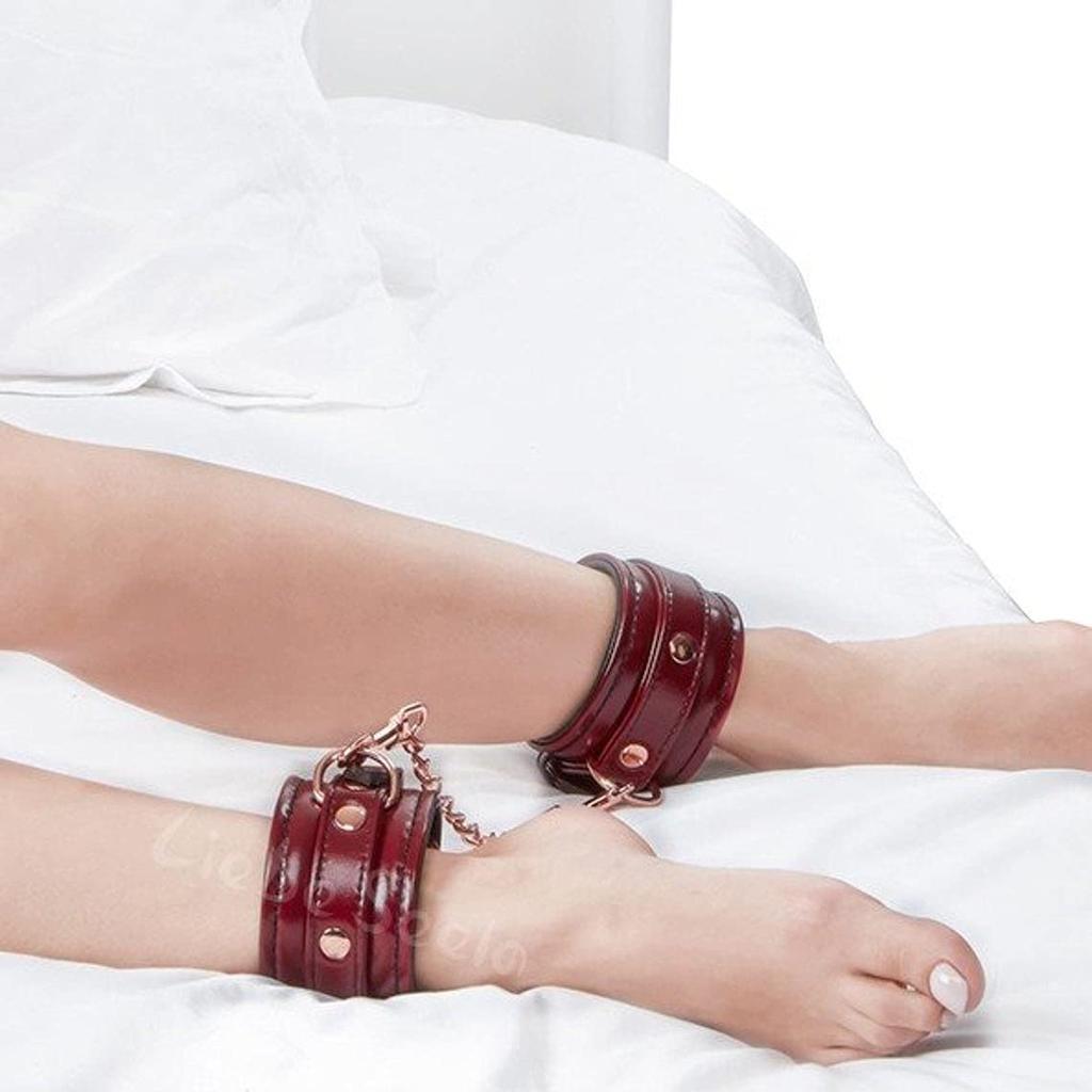 Liebe Seele SM Goods Restraint 4 Piece Set Wine Red Genuine Leather Cosplay Queen Luxury