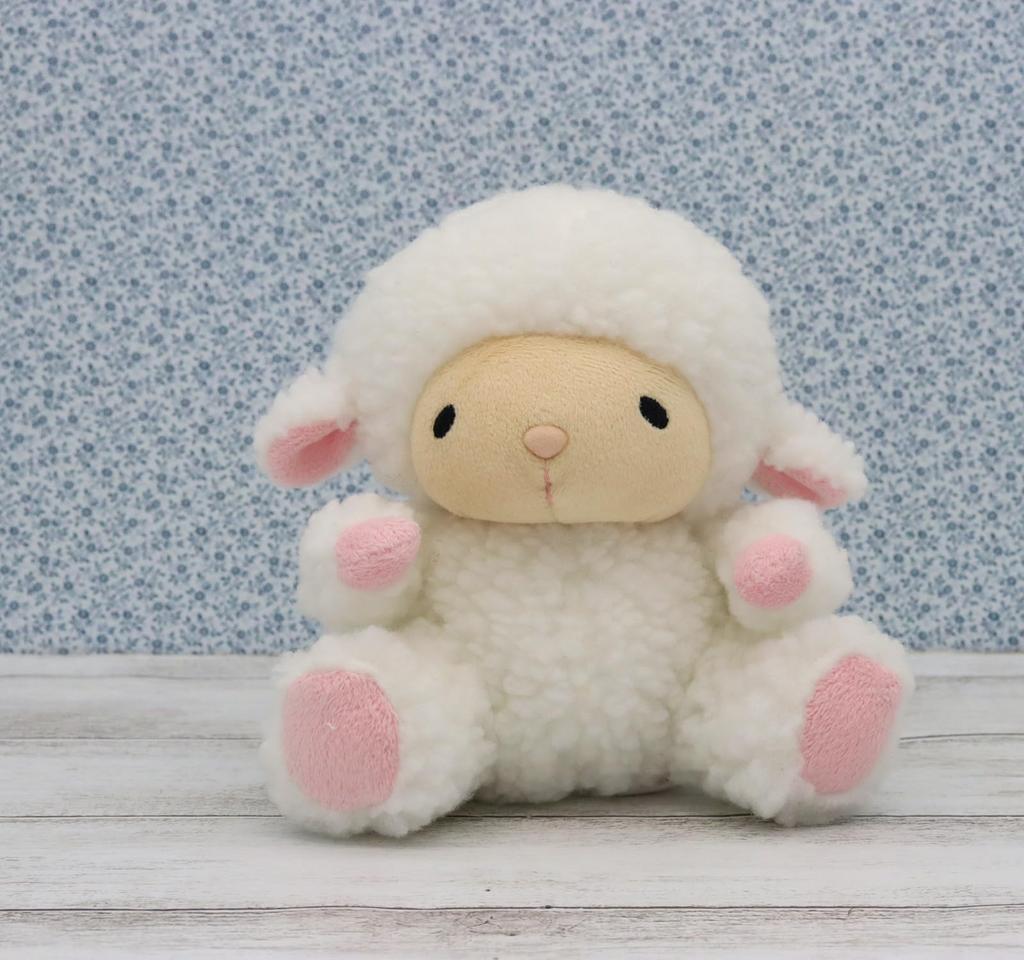 Shinada Petit Mou Sheep Plush Toy