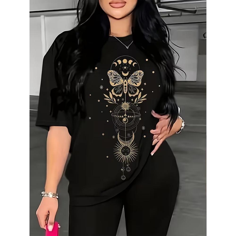 Celestial Moth Moon Geometric Graphic T-Shirt Women’s Crew Neck Short Sleeve Tee Witchy Mystical Print for Daily Wear