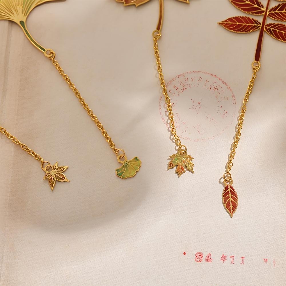 4pcs Vintage Autumn Leaves Hollow Bronzing Metal Bookmark with Metal Chain Pendant Bookmark for Birthday Writers Teachers