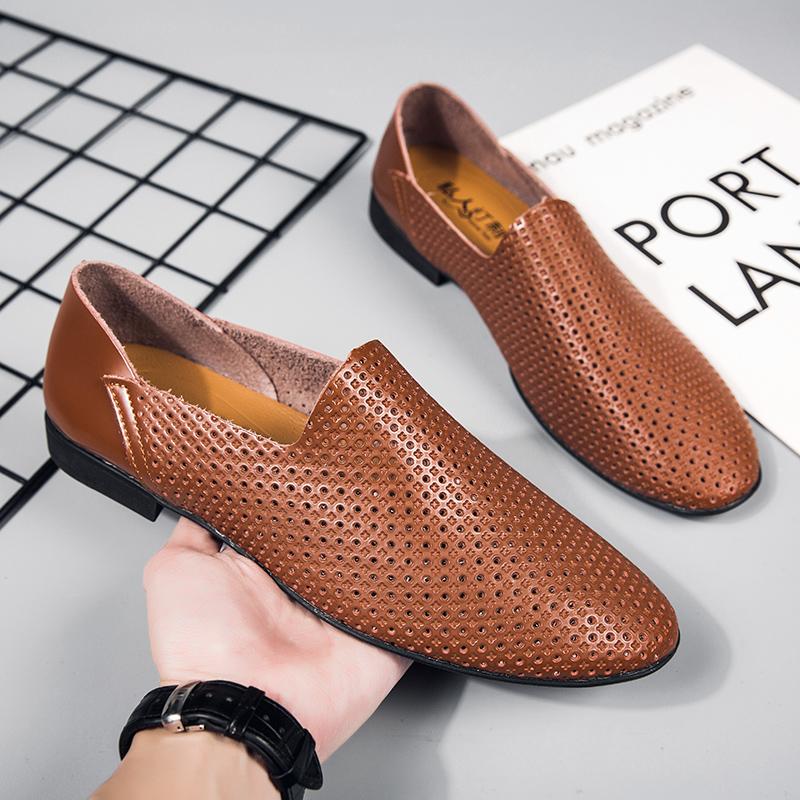 Mocassini in Pelle Estivi Uomo Scarpe Casual Lusso Designer 2026 Mocassini Uomo Traspiranti Slip-on Neri Scarpe da Guida Uomo Piatte