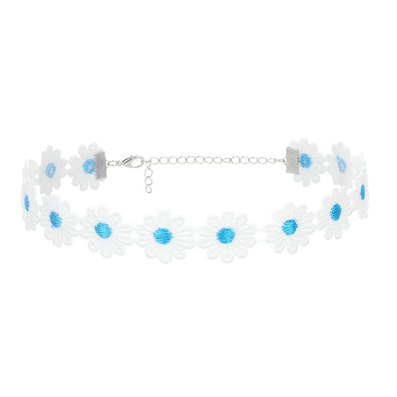 Douyin New Small Daisy Necklace Ins Internet Celebrity Same Niche Lace Choker Flower Necklace