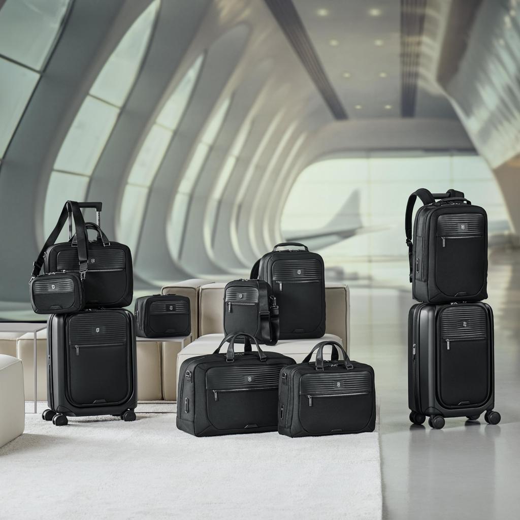 Victorinox Mythic Umhängetasche mit Tablet-Schultertasche mit Premium 5L Schwarzer 11-Zoll-Tasche, Kratzfester Tasche, Multi-Tool-Griff, Eigenschaften,