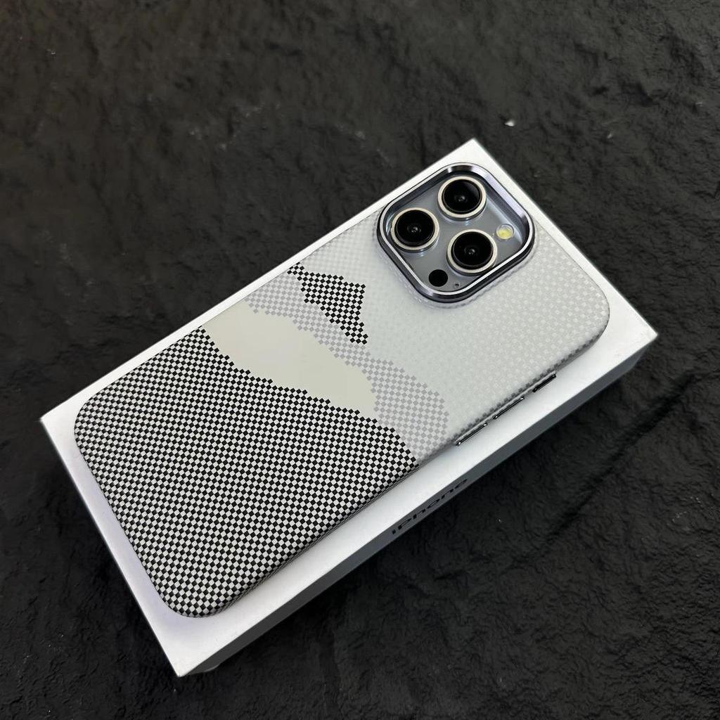 Kevlar Magnetic Case for iPhone 17 Pro Max - Full Coverage Protection