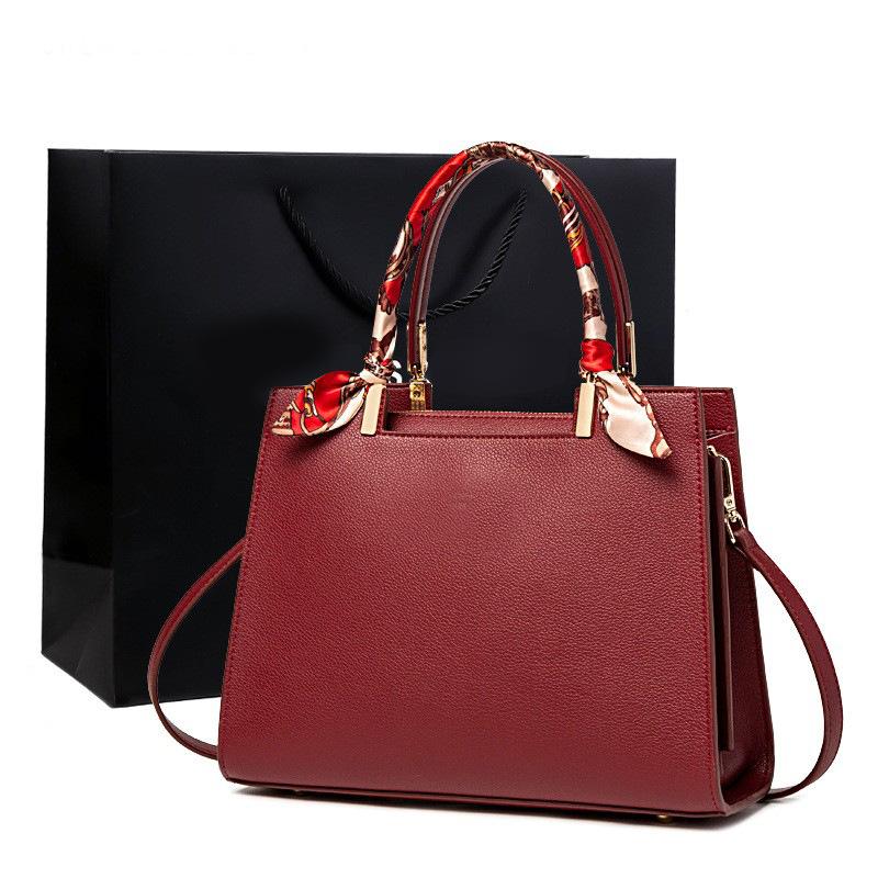 Mom'S Bag, Wedding Bag, High-End Sense, Lady'S Mother-In-Law Messenger Bag, Red Handheld Women'S Bag