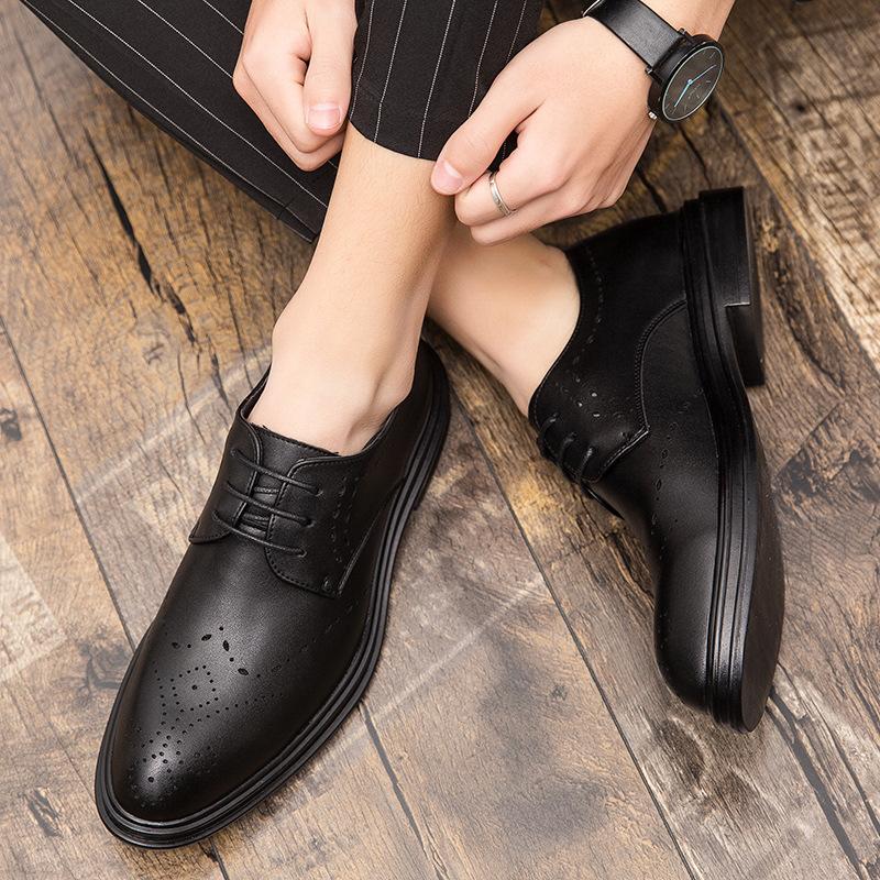 2025 Large Size Casual Leather Shoes Men's British Pointed Head Business Wedding Nightclub Hairstylist Black Korean Version Men's Shoes