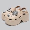 Fashion Women Slippers Platform Metal Decoration Sandals Wedges Shoes Outdoor Clogs Thick Sole Slipper Ladies Flip Flops Garden Shoes