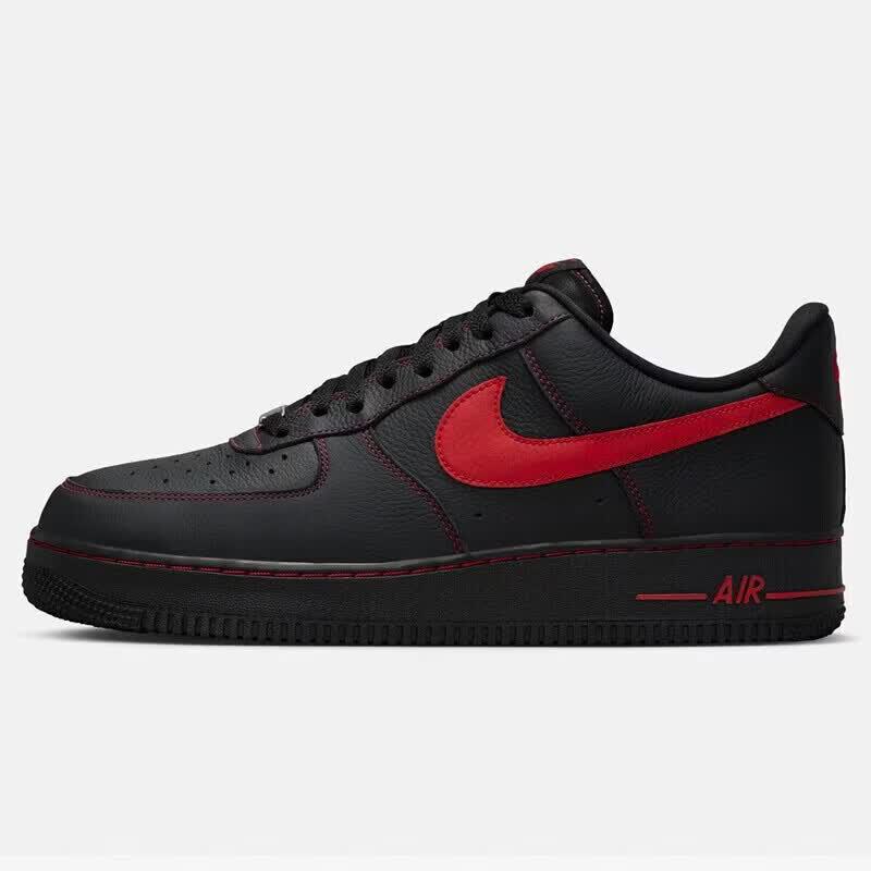 

Nike Air Force 1 Low-Top Sneakers EU 42