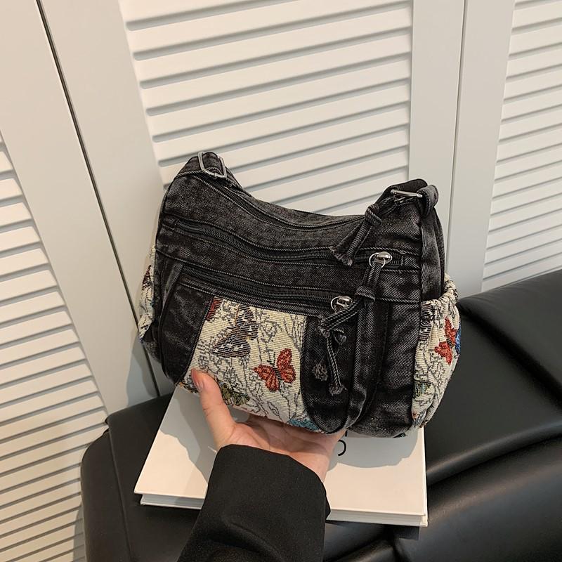 

Trendy Women s Denim Embroidered Crossbody Bag - Versatile, Casual, and Stylish Single Shoulder Bag
