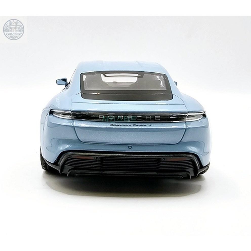 Welly Porsche Taycan Diecast Model Car 1:24 Scale