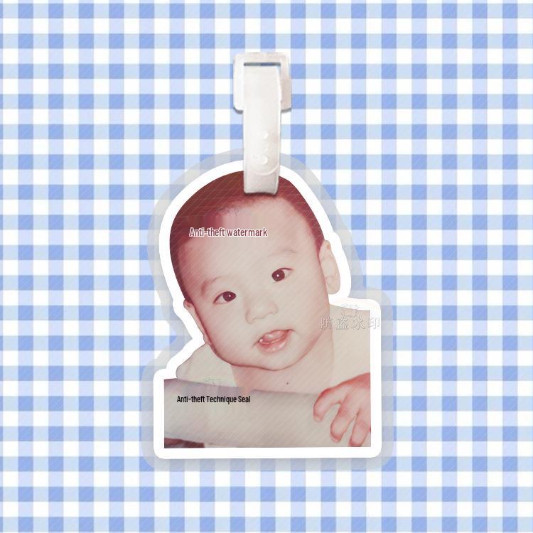 Wang Yibo Backpack Pendant: Luggage Tag Charm