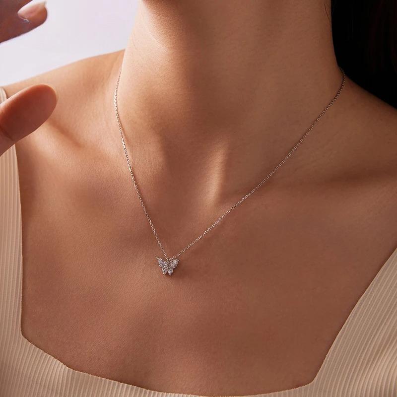 Moissanite Butterfly Necklace Sterling Silver Insect Pendant Necklace Adjusable Link Chain for Women Sparkling Gift