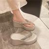 Fashionable Flip-flops for Women In Summer 2025: Simple Rhinestone Fairy Style for Petite Women with Thick Soles and Wedge Heels