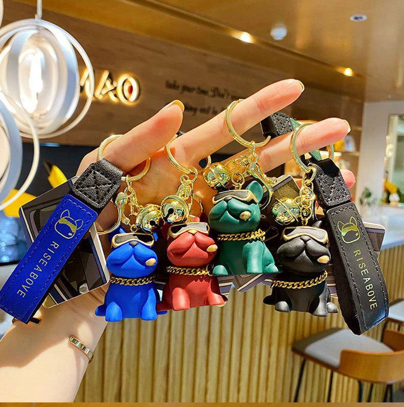 Trendy Bulldog Resin Keychain: Cute Puppy Pendant for Cars & Backpacks, Perfect Gift