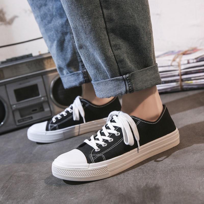 

Новые парусиновые туфли мужские модные туфли повседневные студенческие корейские туфли на шнуровке с низким верхом для студентов 39 чёрный