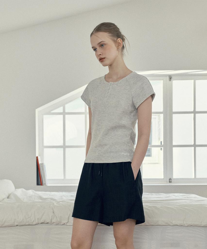 JUCYJUDY Henley Neck Waffle T-Shirt J1Ts321D