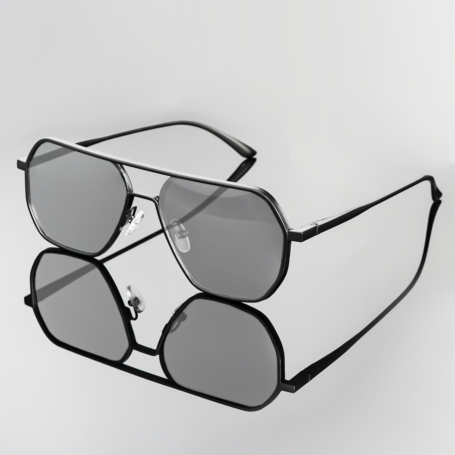 

Fashionable Night Vision Sunglasses Glasses for Men and Women Perfect for Daily and Party Suitable for All Kinds of Faces