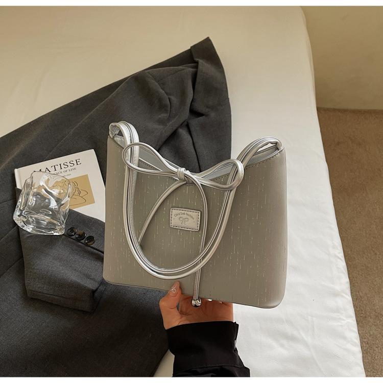 2025 new fashion bag women's tote bag retro solid color versatile handbag underarm bag bow shoulder bag