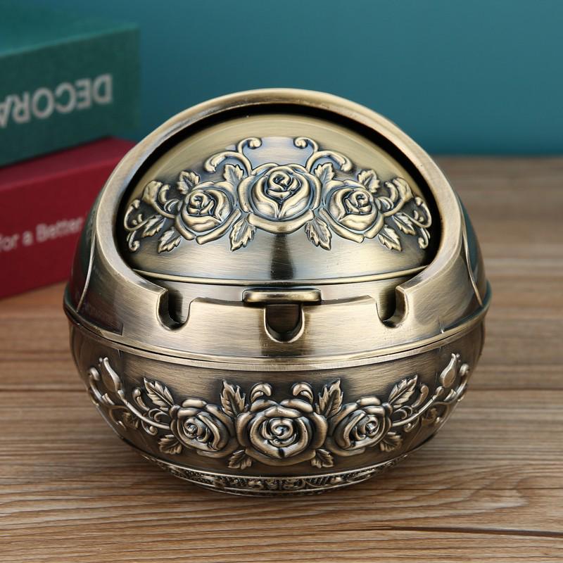 European Style Ashtray with Lid: Trendy, Drop-Proof, Anti-Fly Ash, Odor-Resistant, Luxury Living Room Decor.