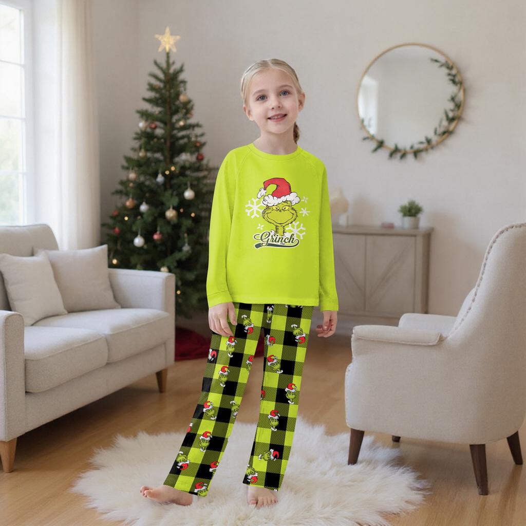 Passende Familiensets mit Weihnachtsmotiven, Langarmshirts und Hosen