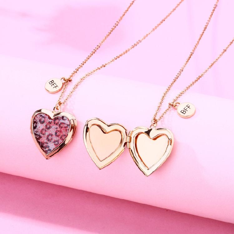 2x/Set Heart-shaped Pendant Necklace Best Friends Necklaces Photo Box Necklaces