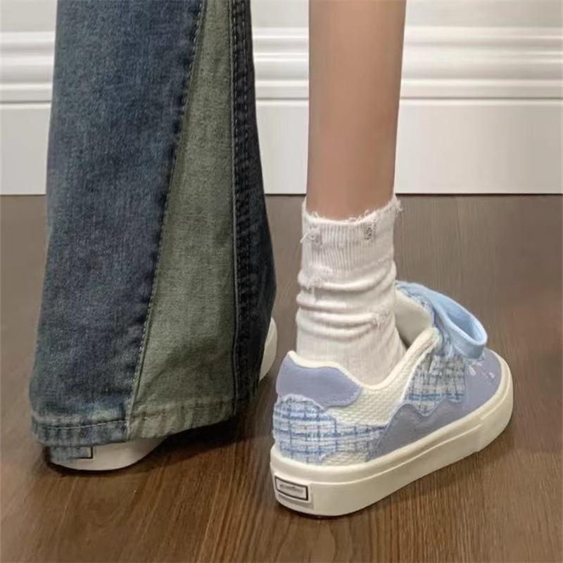 2025 New High-value Light Blue Bread Shoes Plaid Casual Wear-resistant Fashion Denim Blue Sports Running Board Shoes