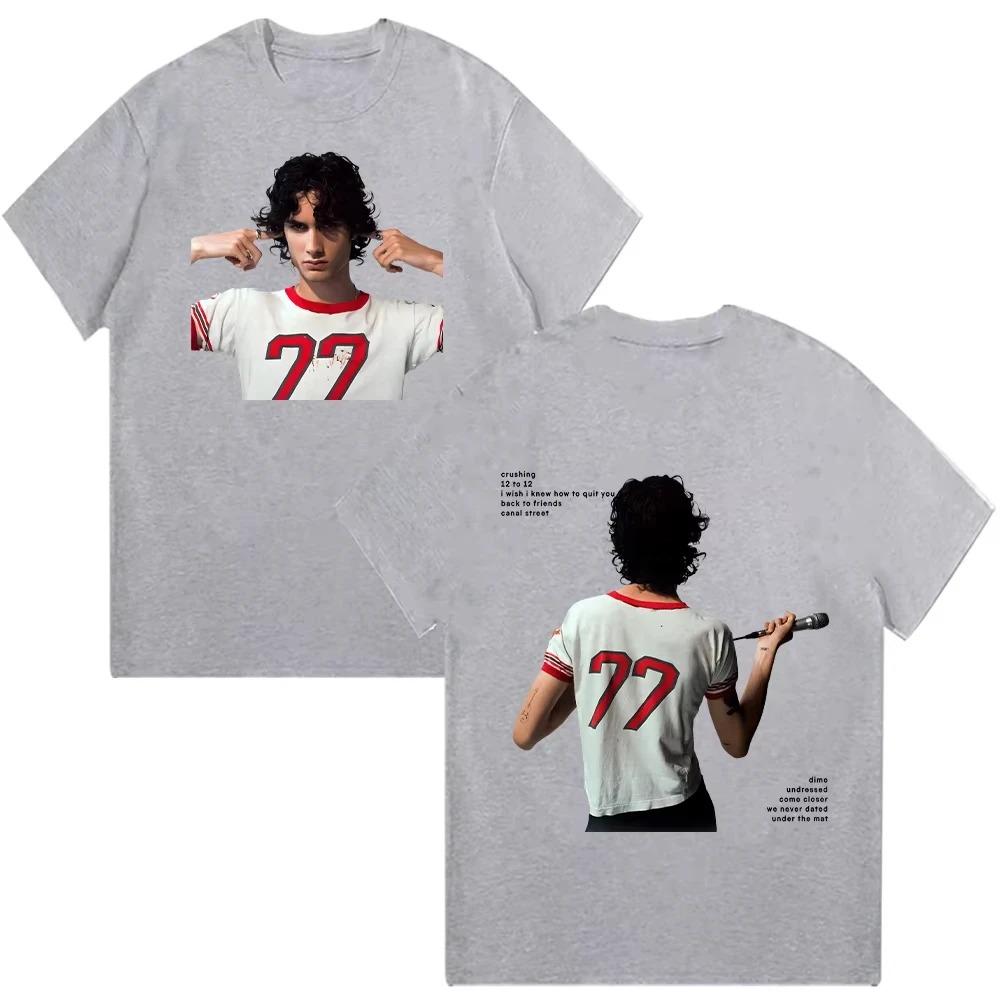 Sombr Ti Conosco a Malapena Maglietta Sombr Cantante Grafica Tee Y2K Alta Qualità 100% Cotone Manica Corta Unisex Regalo Creativo per Fan Top