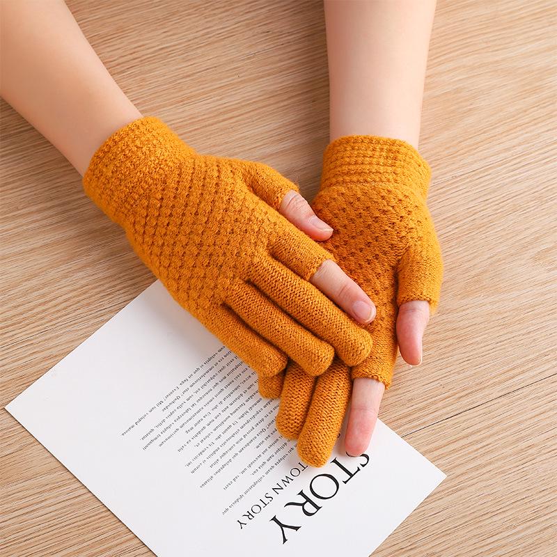 Korean-Style Touchscreen Gloves for Men & Women - Warm Velvet, Winter Cycling, Cute Wool Design, Five-Finger Fit, Ideal for Students