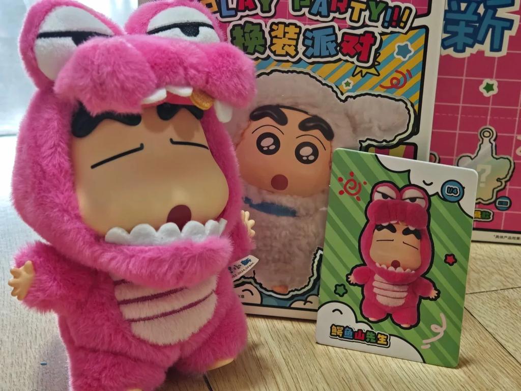 In Stock !!TOPTOY CrayonShin-Chan Blind Box Costume Party Series Vinyl Doll Figure Mystery Box Kawaii Collection Model ToyGift