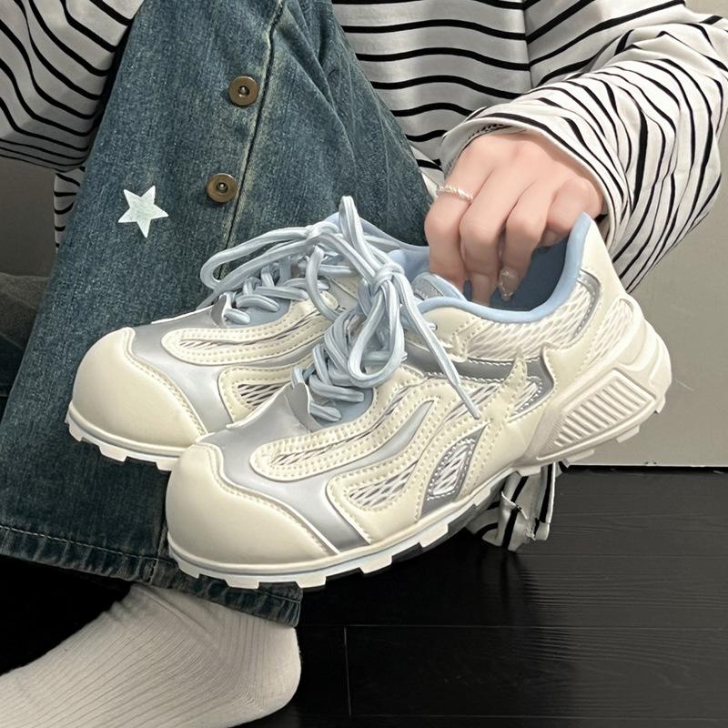 Versatile platform women's spring and summer new retro lace-up breathable height-increasing sports and leisure shoes