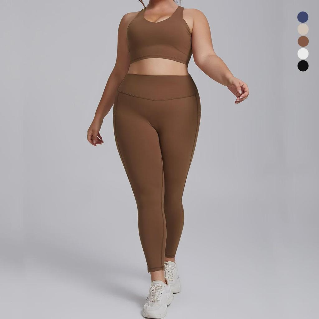Tuta da Yoga di Alta Gamma Taglie Forti: Abbigliamento sportivo europeo e americano nudo a due pezzi con tasca.