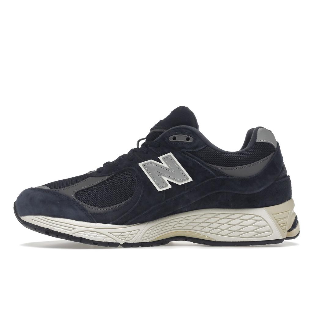 

Кросівки New Balance 2002R Eclipse Castlerock унісекс M2002RCA EU 38.5