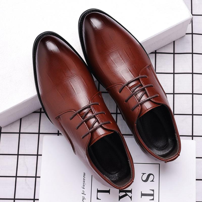 Britse Zakelijke Puntige Heren Leren Schoenen Casual Trendy Herenschoenen Formele Kleding Veterschoenen Koreaanse Stijl Heren Bruiloftsschoenen