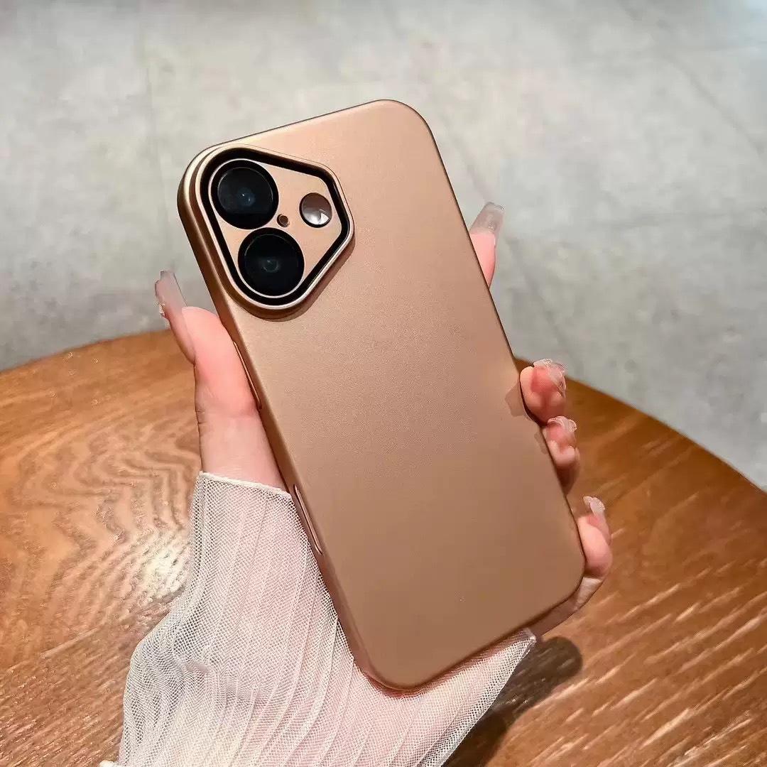 

The new model is suitable for Apple 17 solid color ultra-thin acrylic mobile phone case iPhone16 lens film all-inclusive hard protective case. iPhone 17