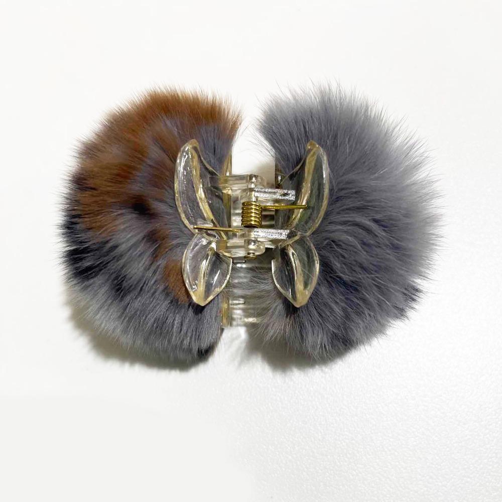And Winter Wome Hair Claw Child Headwear Plush Hair Claw Small Hairpin Korean Style Hair Clip