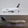 1/150 Airline 747 Plane Model B747 Lufthansa Airplane Model Toy Light and Wheel Landing Gear Plastic Resin Plane Model Gift Toys