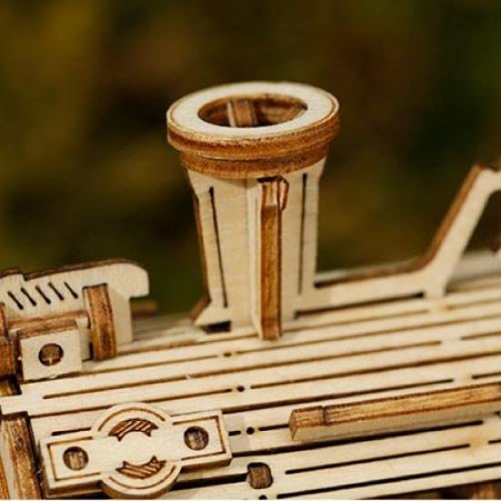 3D Wooden Puzzle Ornament Series Steam with Japanese Instructions Tsukurundesu® (Freight Locomotive)