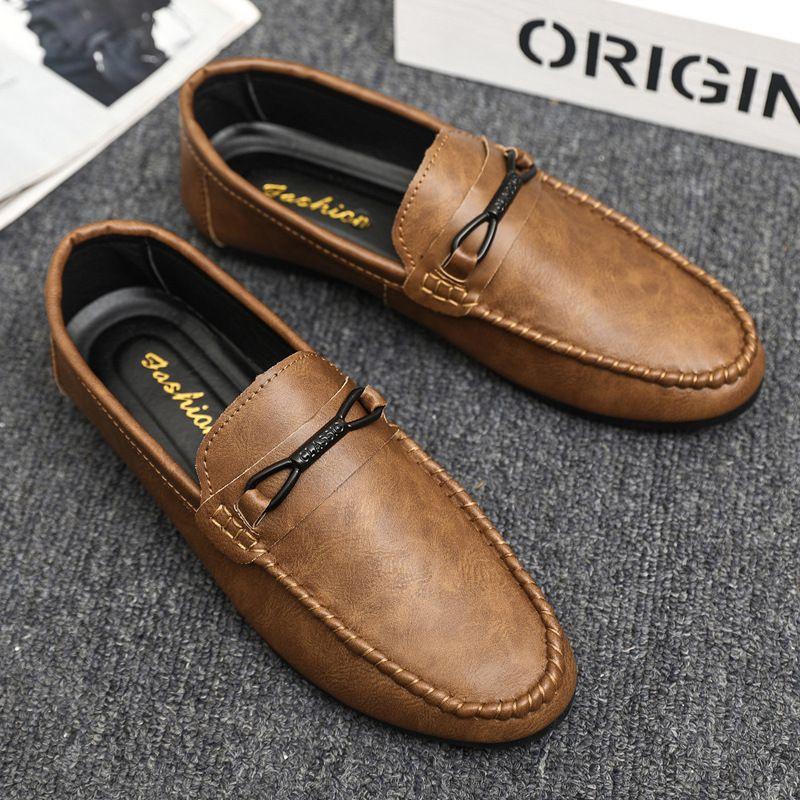 Summer new men's lazy breathable driving men's casual leather shoes men's soft soles