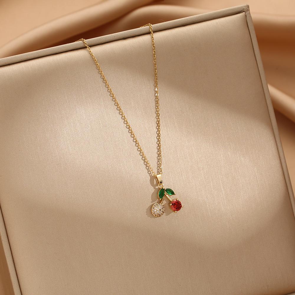 Hochwertige Damen Halskette aus Titanstahl mit vierblättrigem Kleeblatt - Nicht verblassend, vielseitige Schlüsselbeinkette