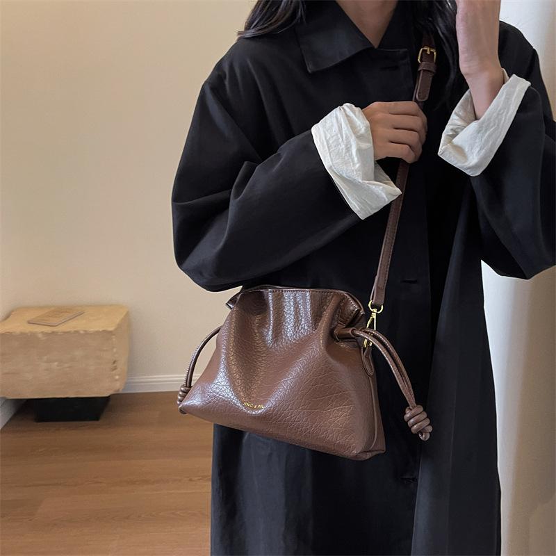 

Сумка через плечо с ремешком из искусственной кожи Женская сумка через плечо бежевый