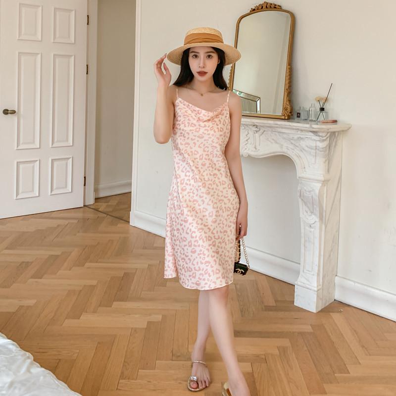 

New pajamas women s pink leopard print suspender pajamas summer sexy ice and snow silk small thin comfortable loungewear XXL