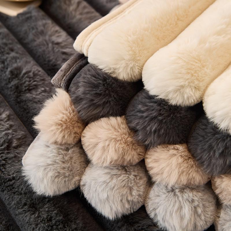 Thicken Plush Stripe Immitation Rabbit Fur Non-Slip Sofa Cover, for Winter Living Room Couch Seat Decor Slipcover Sofa Towel