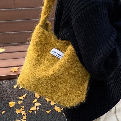 Popular Bucket Bag for Women New Versatile Large Capacity Plush Shoulder Bag Soft Underarm Bag for Women