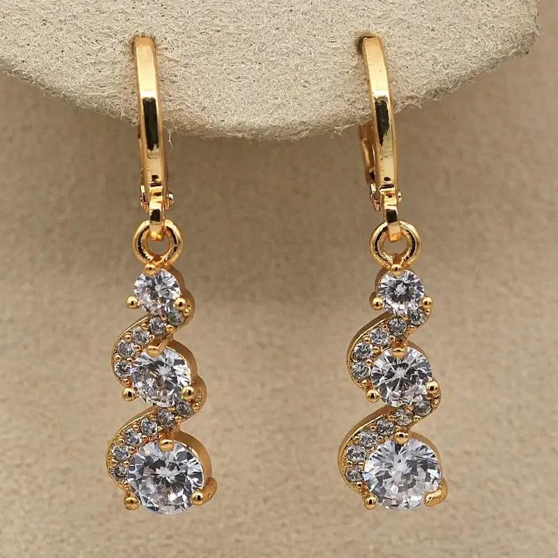 1 Pair Elegant Vintage Green Stone Dangle Earrings - Perfect ForWeddings and Parties -14k Gold Plated