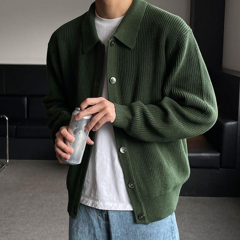 Men's Dark Green Knit Lapel Cardigan - Trendy Korean Style Sweater for Early Autumn